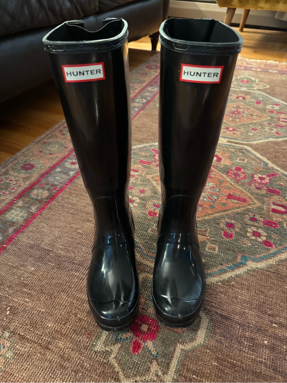 Hunter Women's Tall Gloss Rain Boots - Black